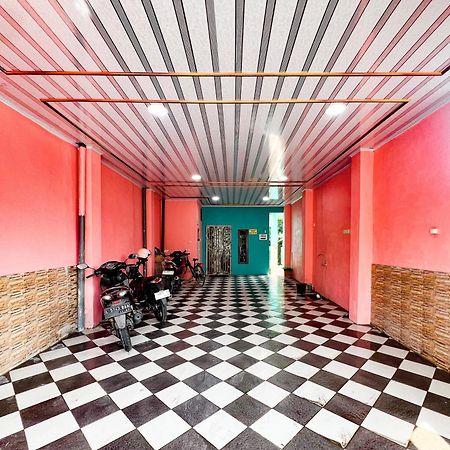 Reddoorz Near Sunrise Mall Mojokerto 외부 사진