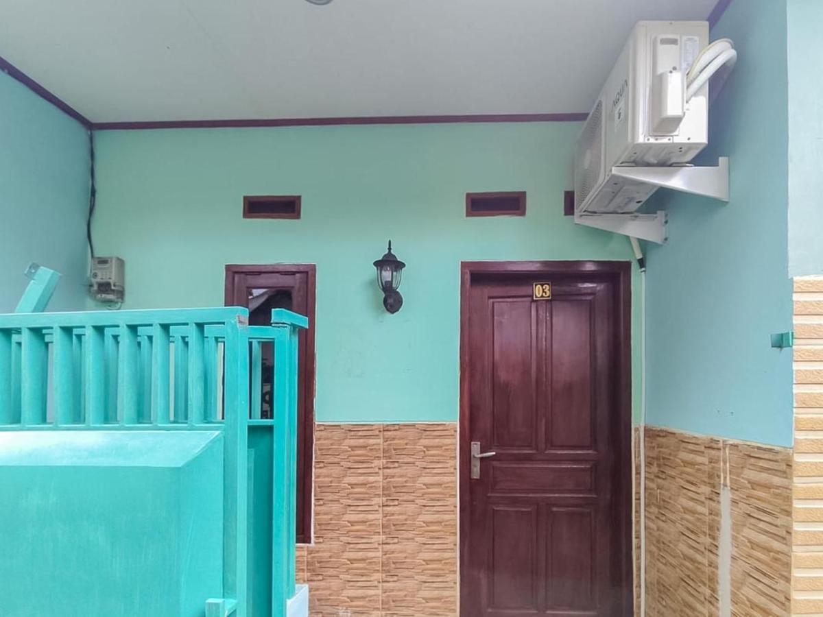 Reddoorz Near Sunrise Mall Mojokerto 외부 사진
