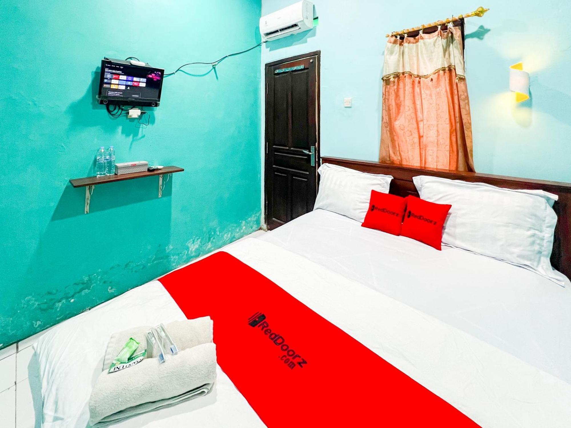 Reddoorz Near Sunrise Mall Mojokerto 외부 사진
